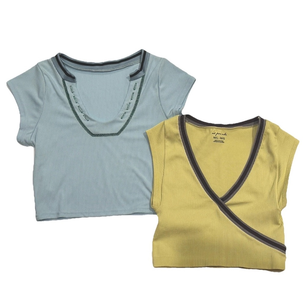 Urban Outfitters Ribbed Stretch Crop Top Bundle of 2 Blue Yellow